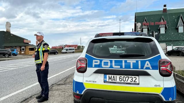  Poliția legitimează peste 135 de persoane pentru siguranța traficului rutier