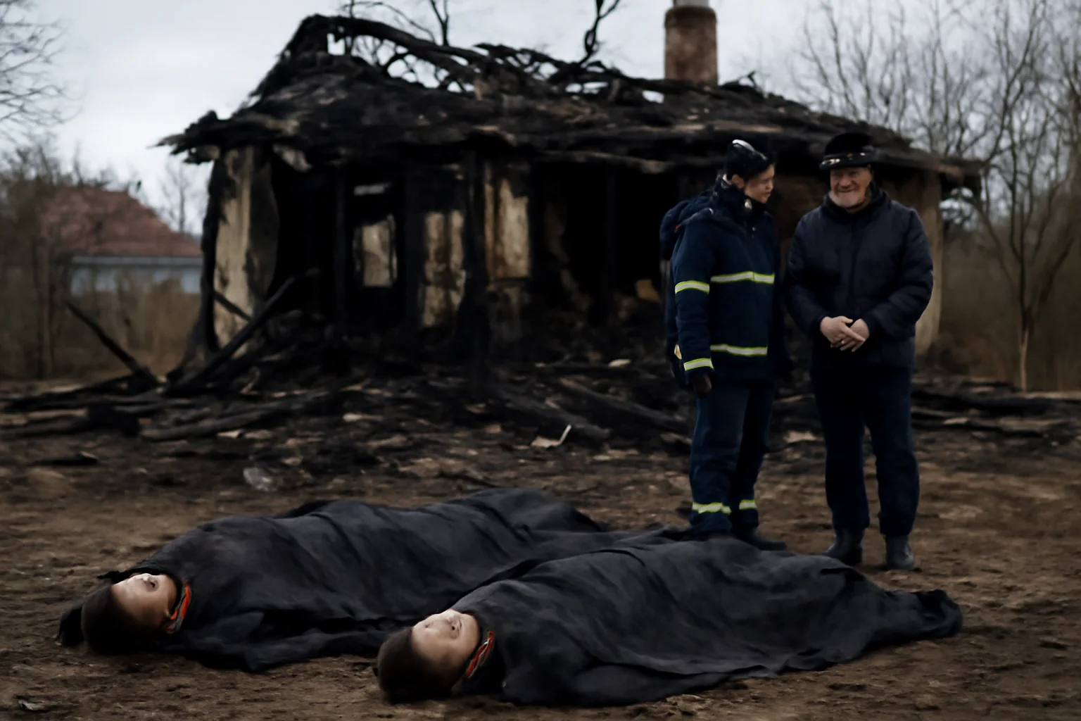 Tragedie la Gura Văii, Bacău: doi frați găsiți morți într-un incendiu de locuință